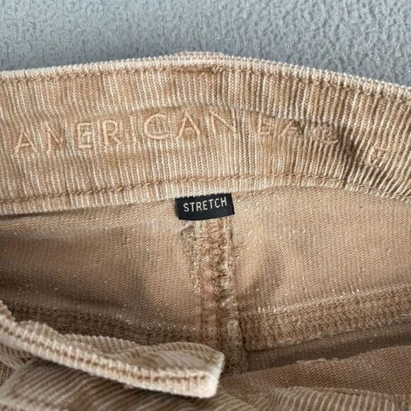 AMERICAN EAGLE WOMEN'S SIZE 10 BEIGE SUPER HI-RISE FLARE CORDUROY CHINO PANTS - Picture 9 of 15